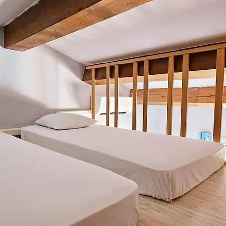 Familiale Surequipee 16p Piscine Babyfoot Billard Boulodrome * Le Lavandou