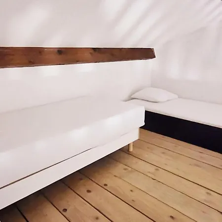 Familiale Surequipee 16p Piscine Babyfoot Billard Boulodrome Prázdninový dům